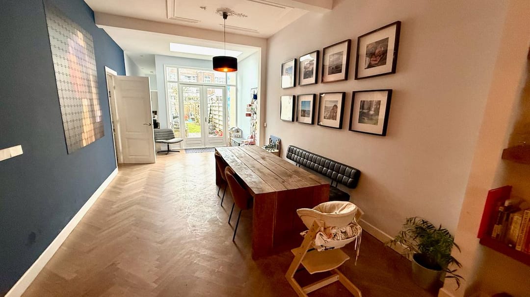 Photo 8 of Adelheidstraat 26