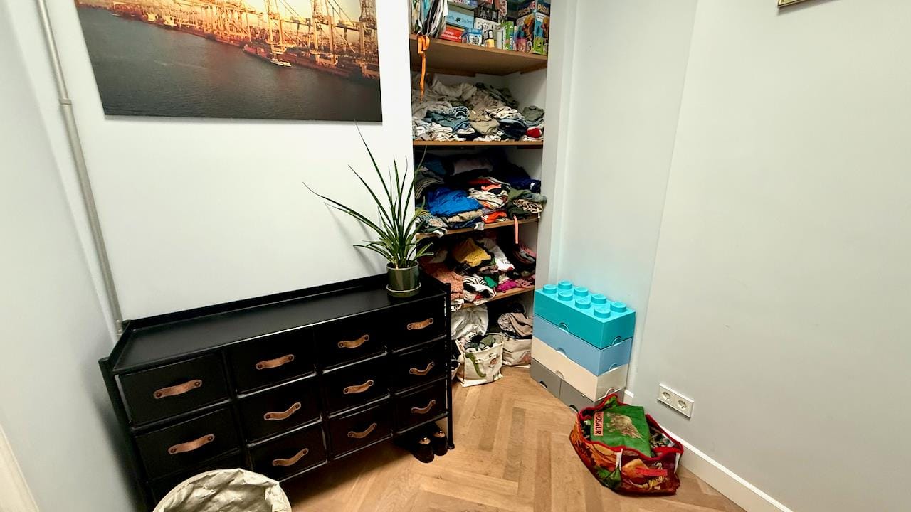 Photo 14 of Adelheidstraat 26