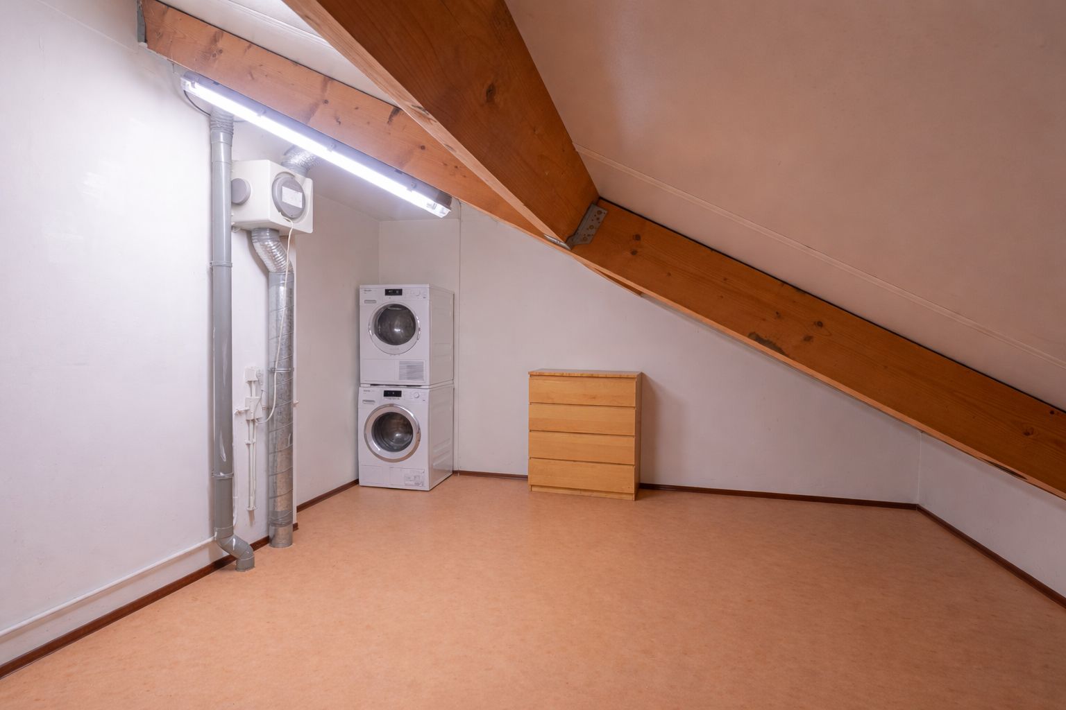 Foto 18 van Bloemenweg 152