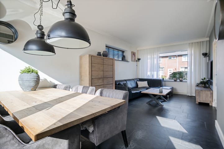 Foto 4 van Dahliastraat 33