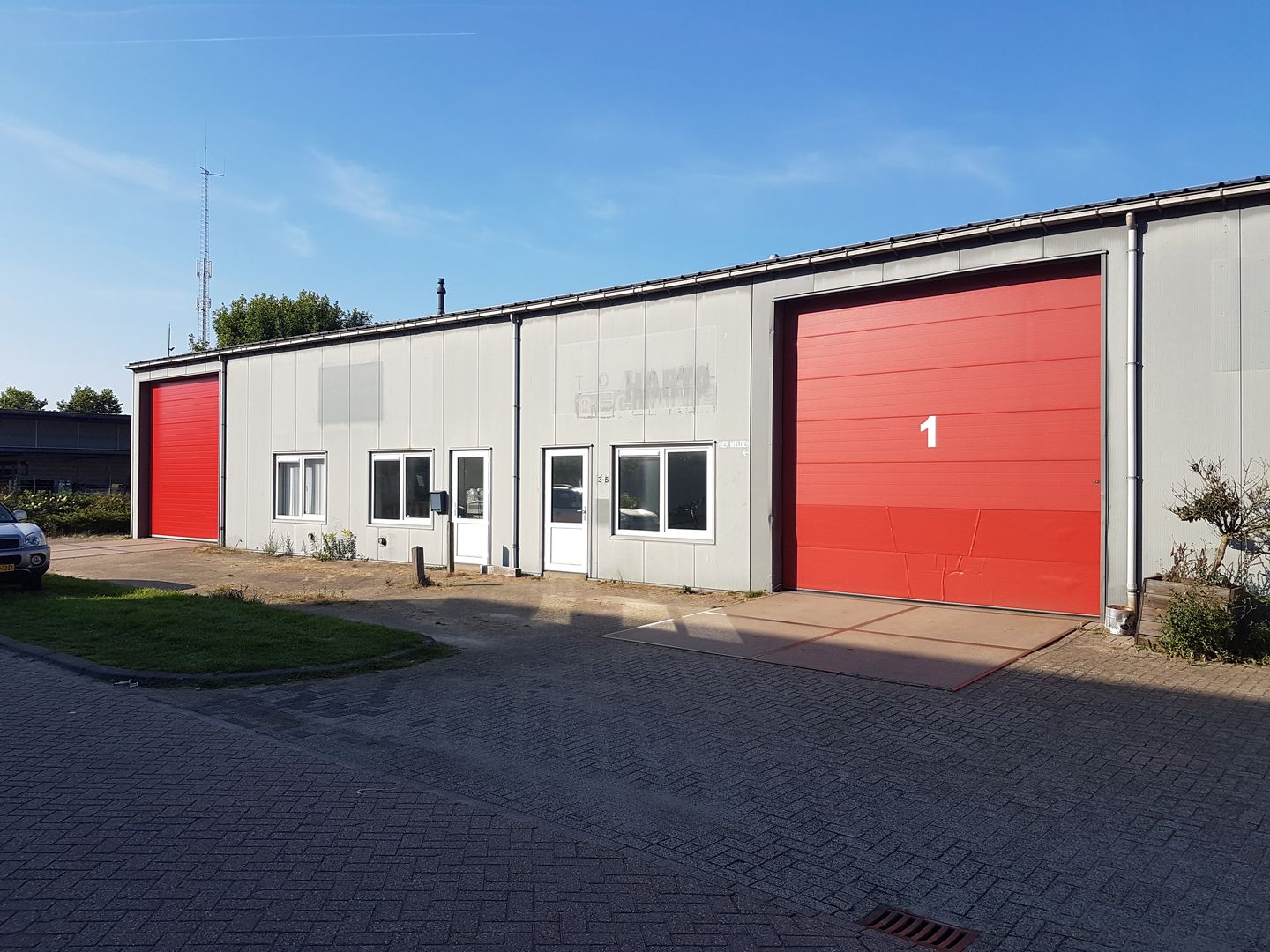 View photo 1 of Scherpemaat 3