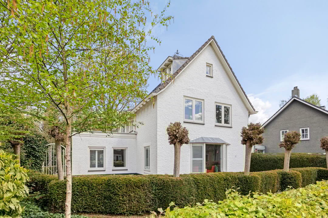 Photo 2 of Van Malsenstraat 11