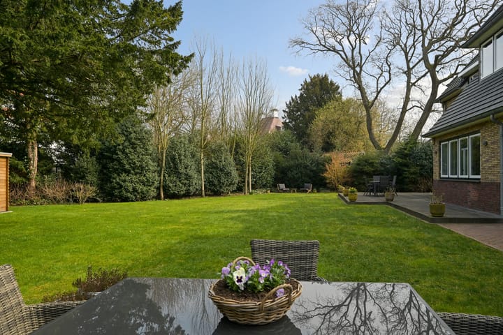 Photo 3 of Koninginneweg 10