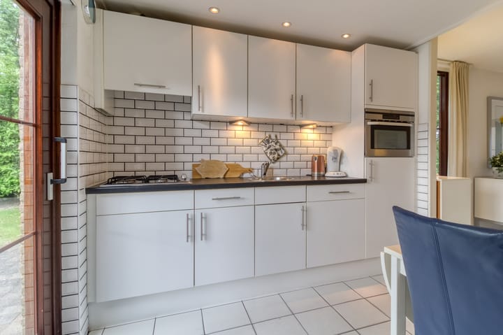 Photo 4 of Joost de Moorstraat 11