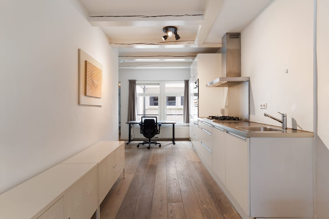 Foto 11 van Oudezijds Achterburgwal 152-C