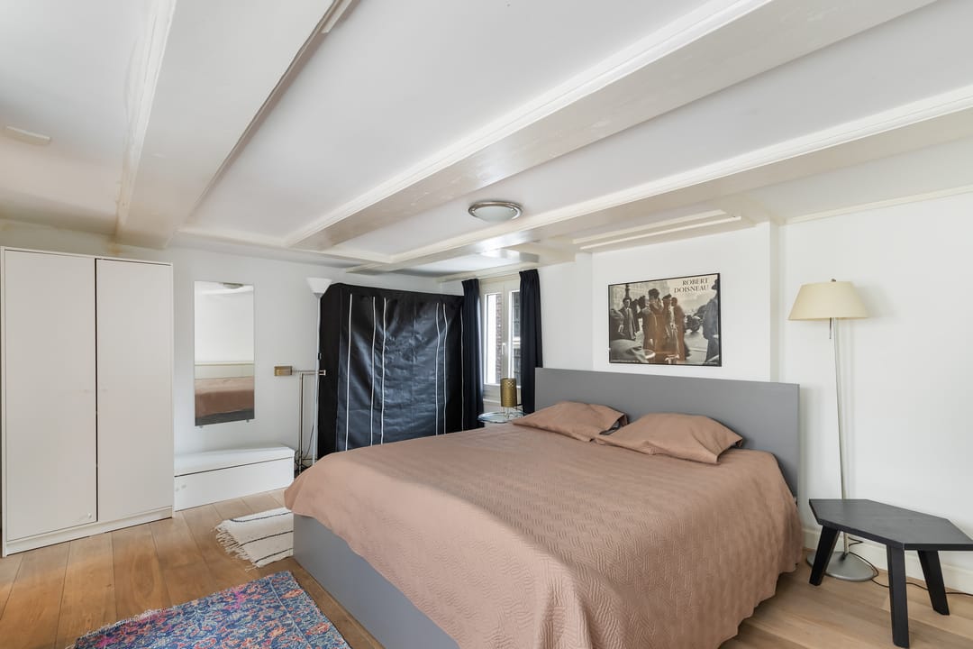 Foto 17 van Oudezijds Achterburgwal 152-C