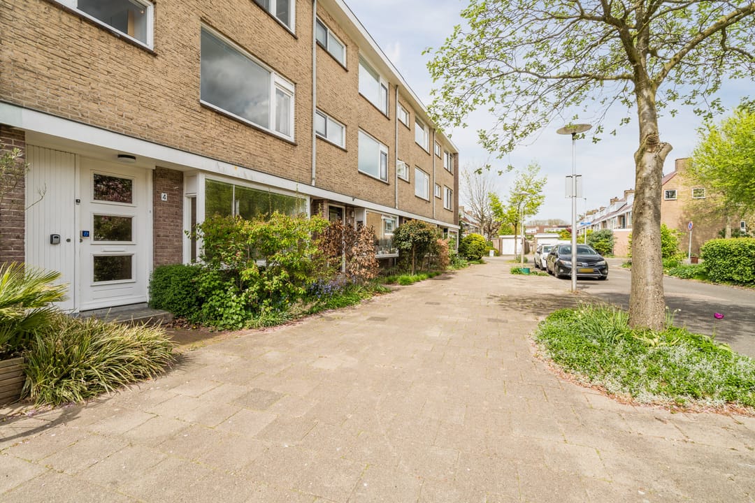 Photo 2 of Kernkampplantsoen 4