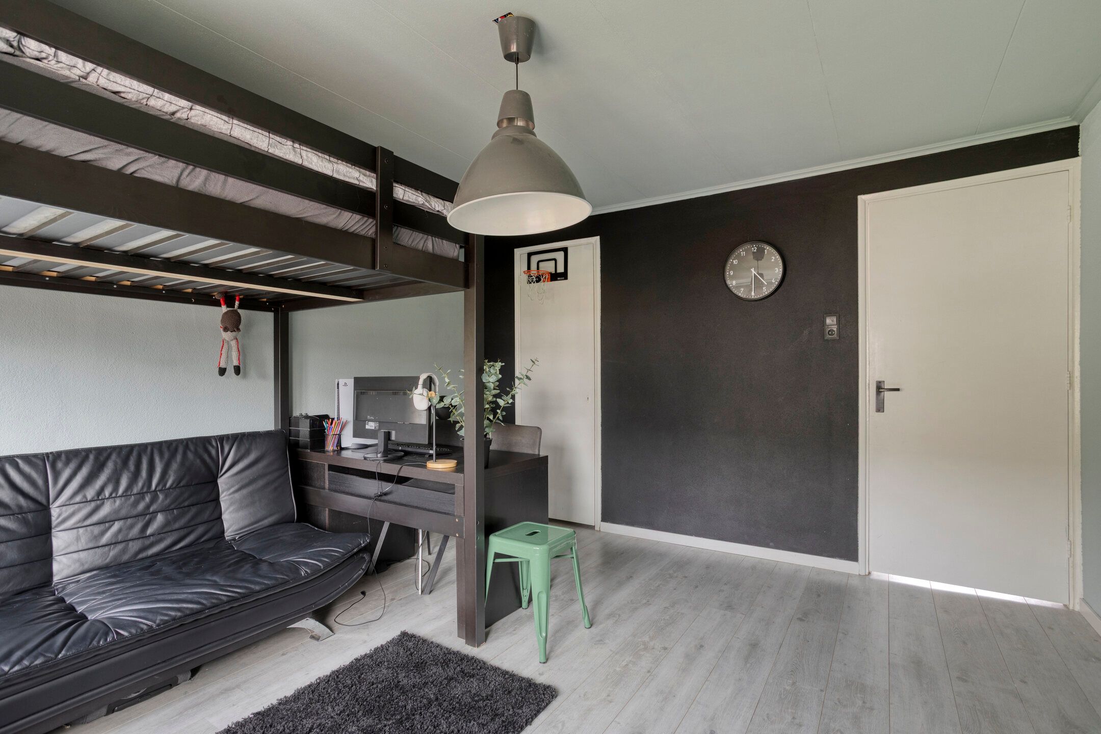 Foto 18 van Burgemeester van Roosmalenstraat 31