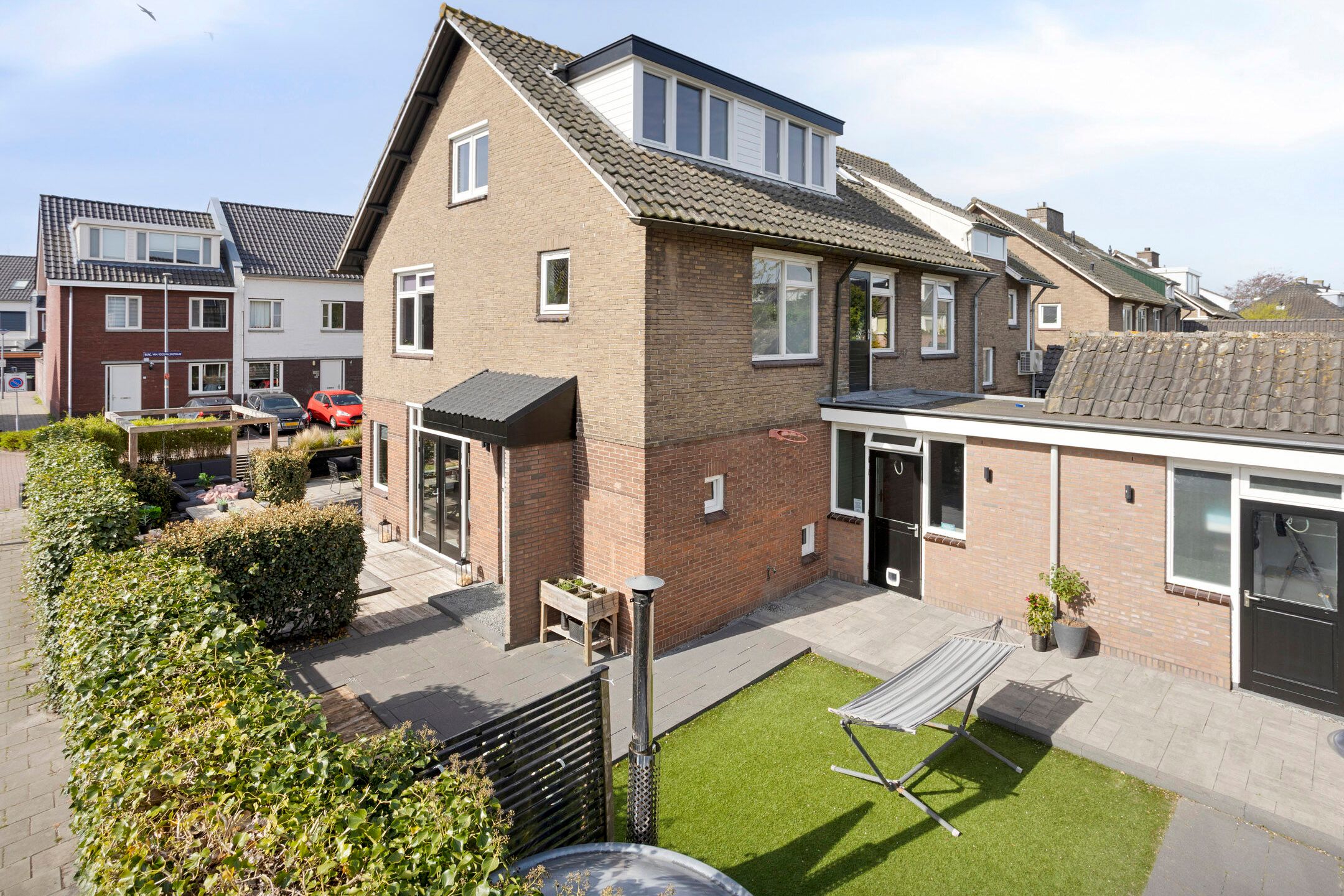 Foto 45 van Burgemeester van Roosmalenstraat 31