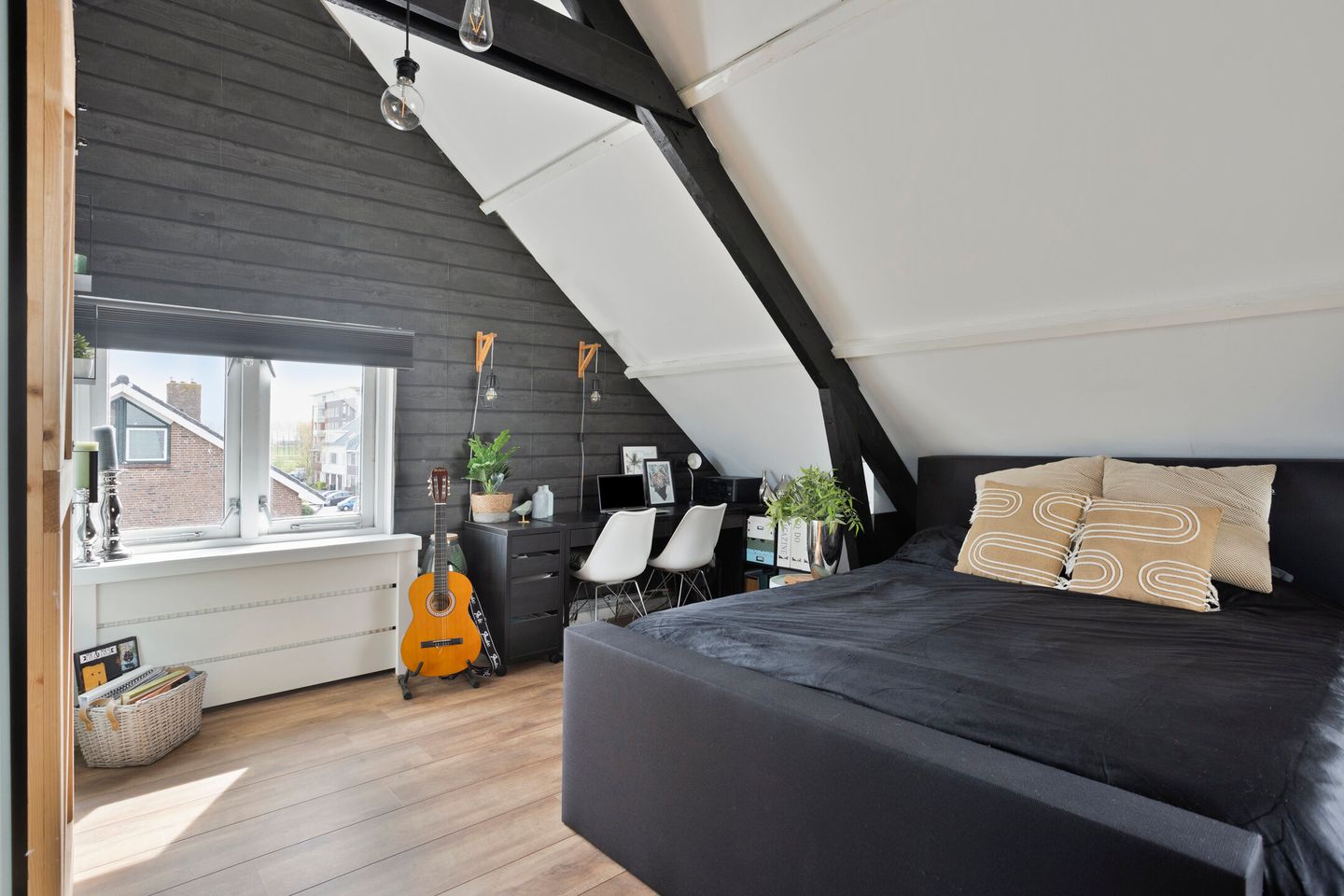 Foto 25 van Burgemeester van Roosmalenstraat 31