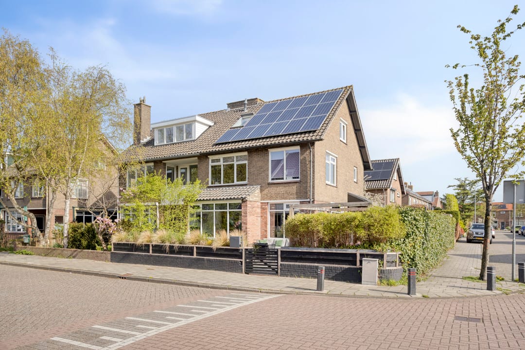 Foto 46 van Burgemeester van Roosmalenstraat 31