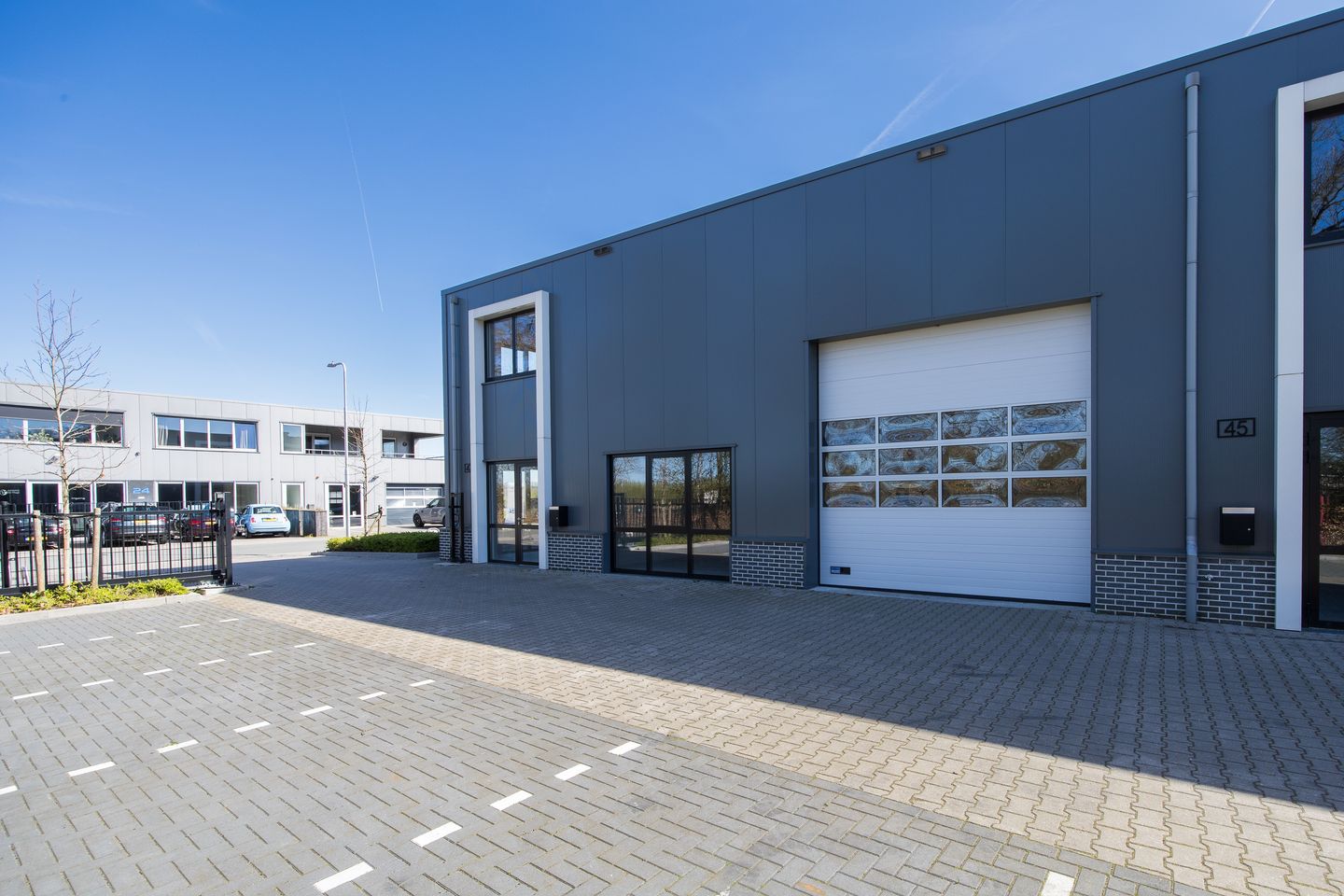 View photo 4 of De Fliert 47