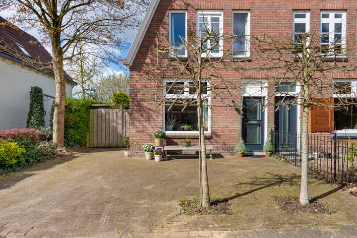 Foto 2 van Jan van Embdenweg 30