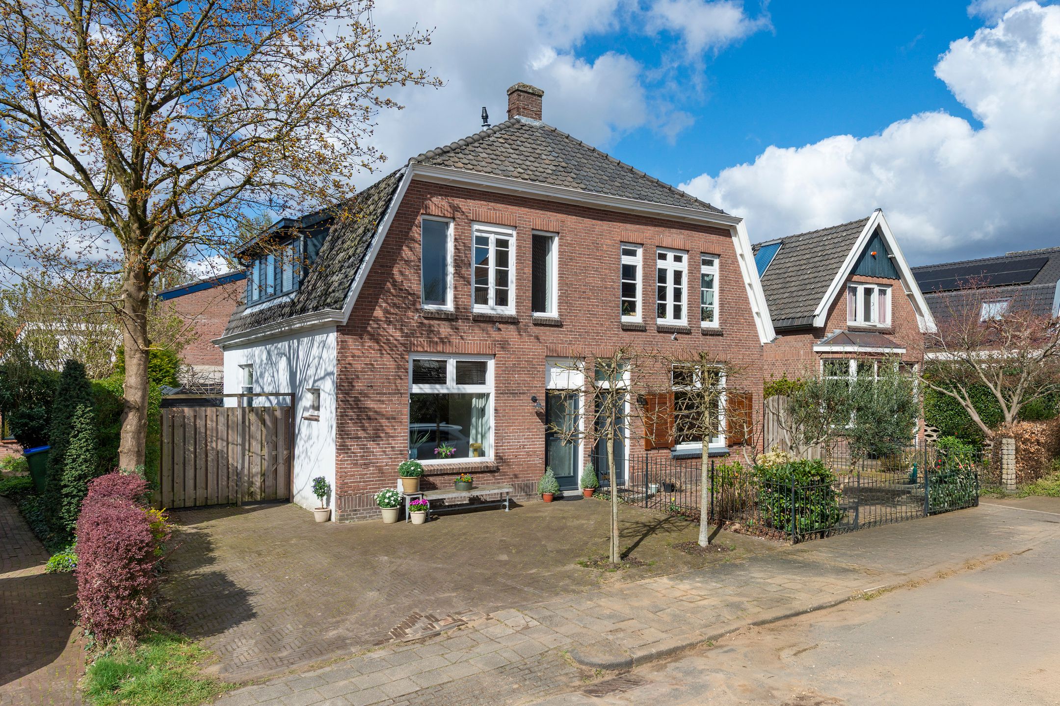 Jan van Embdenweg 30 