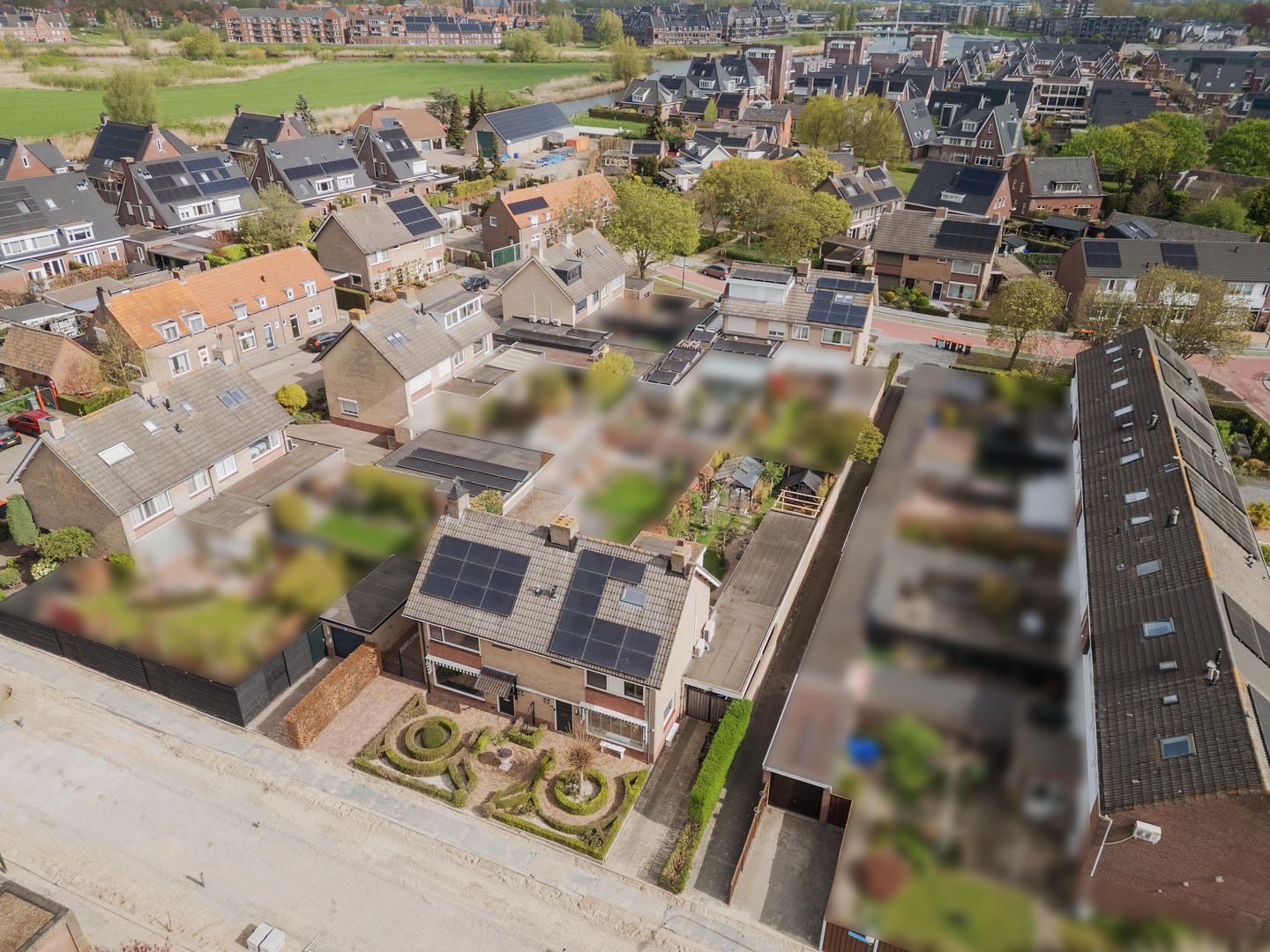 Foto 50 van Biezenstraat 2