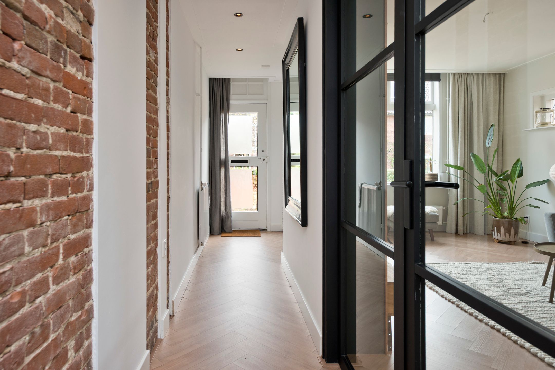 Foto 6 van Jan van Embdenweg 30