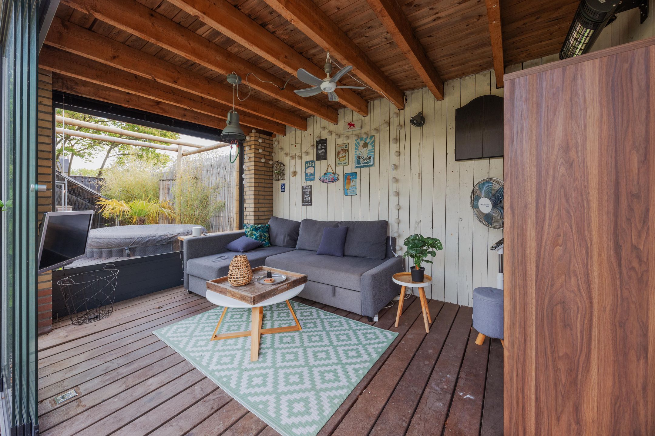 Foto 42 van Biezenstraat 2