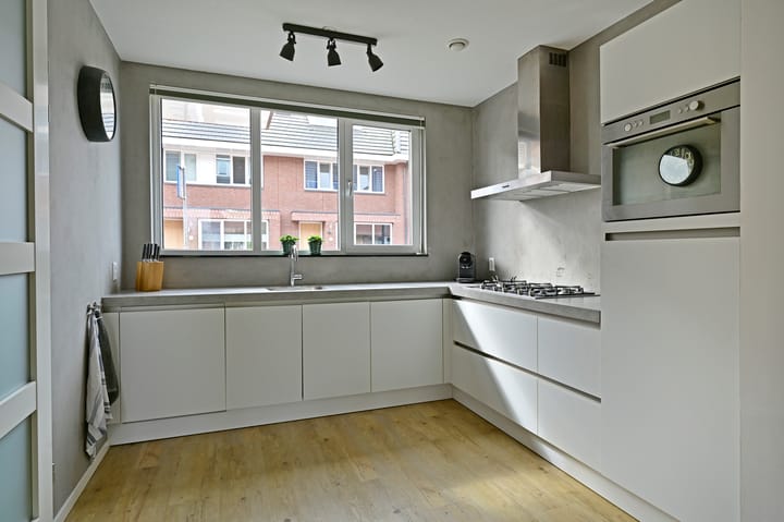 Foto 3 van Grendel 8