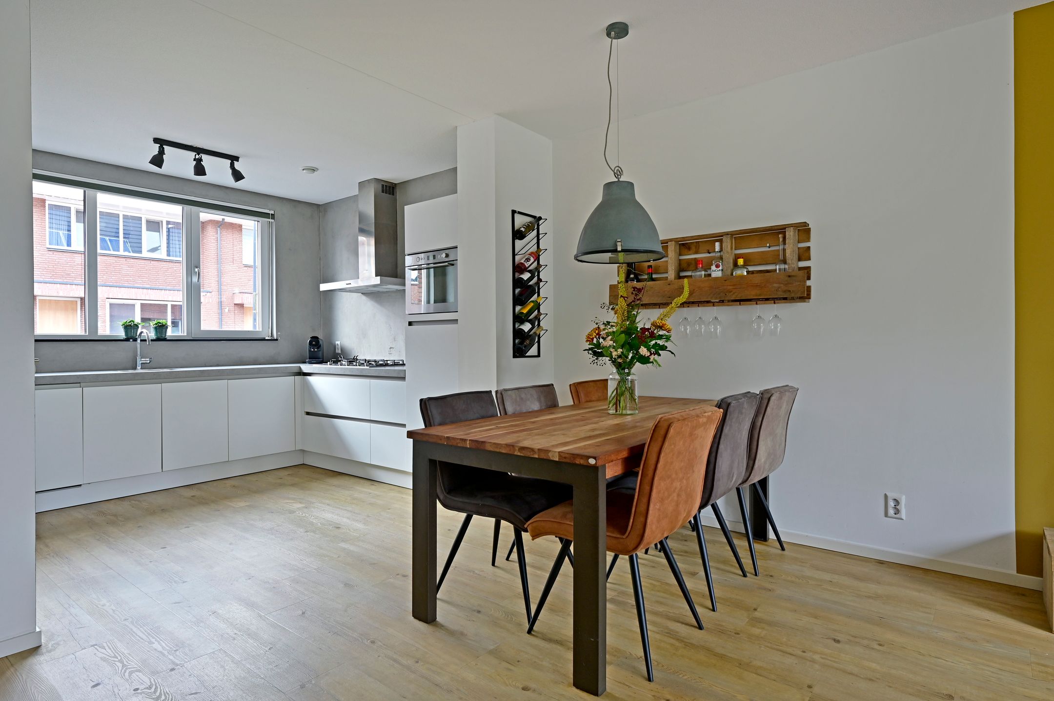 Foto 6 van Grendel 8