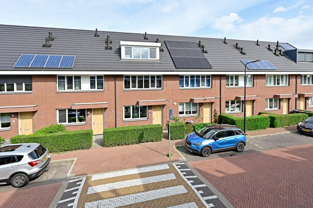 Foto 1 van Grendel 8