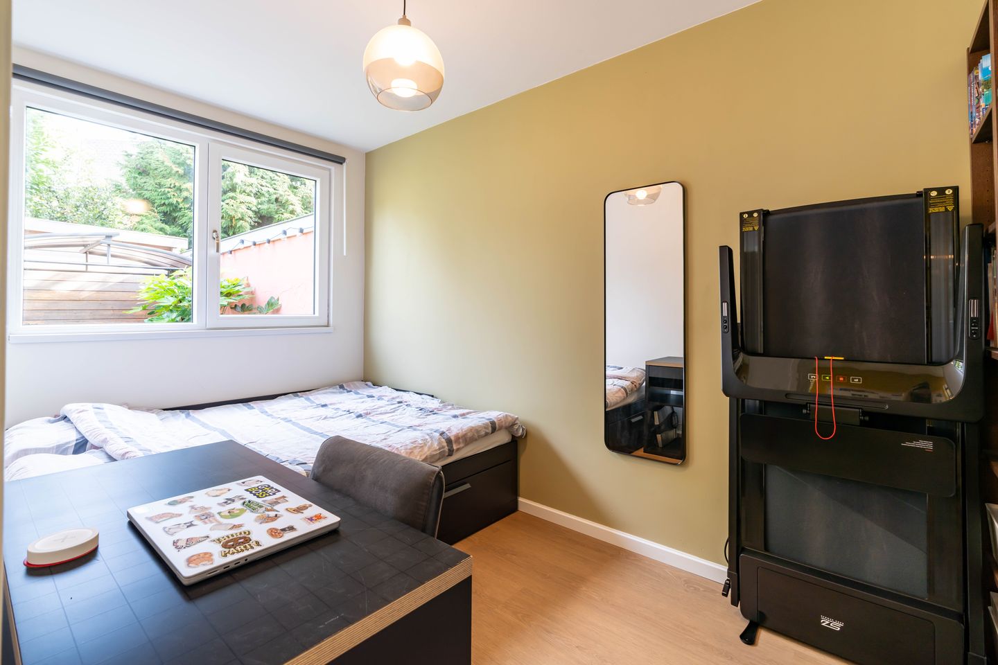 Foto 25 van Hendrik Zwaardecroonstraat 84