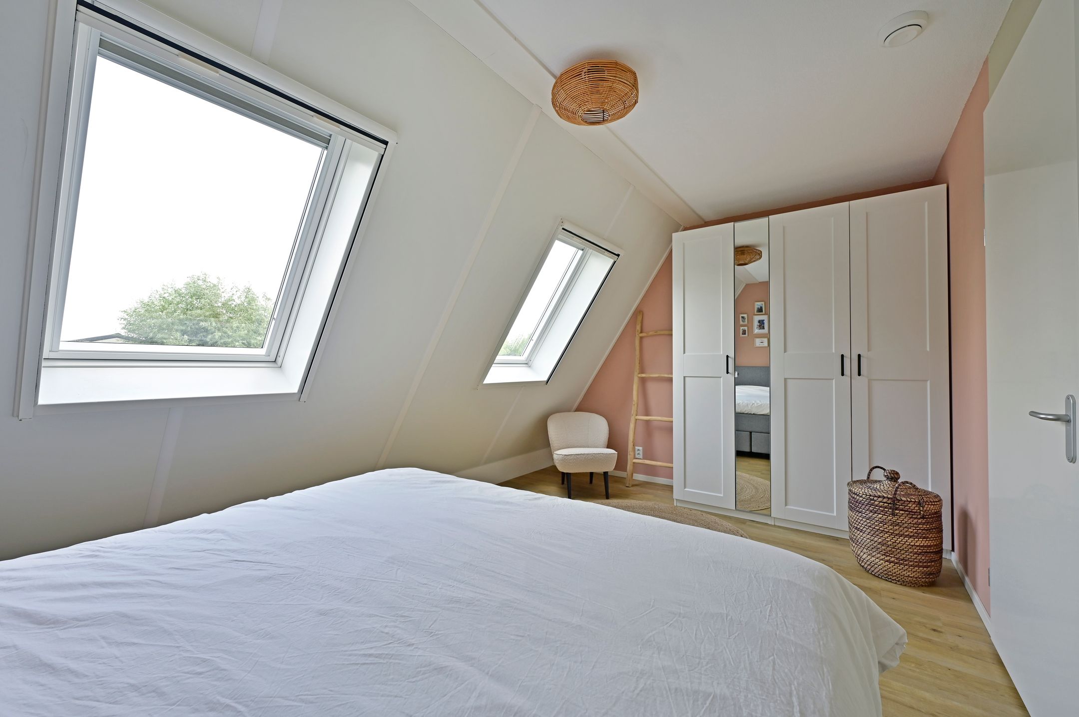 Foto 9 van Grendel 8