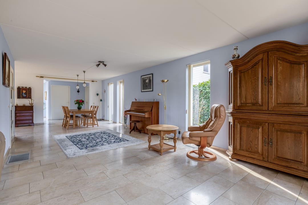 Foto 13 van Korenbloemweg 14