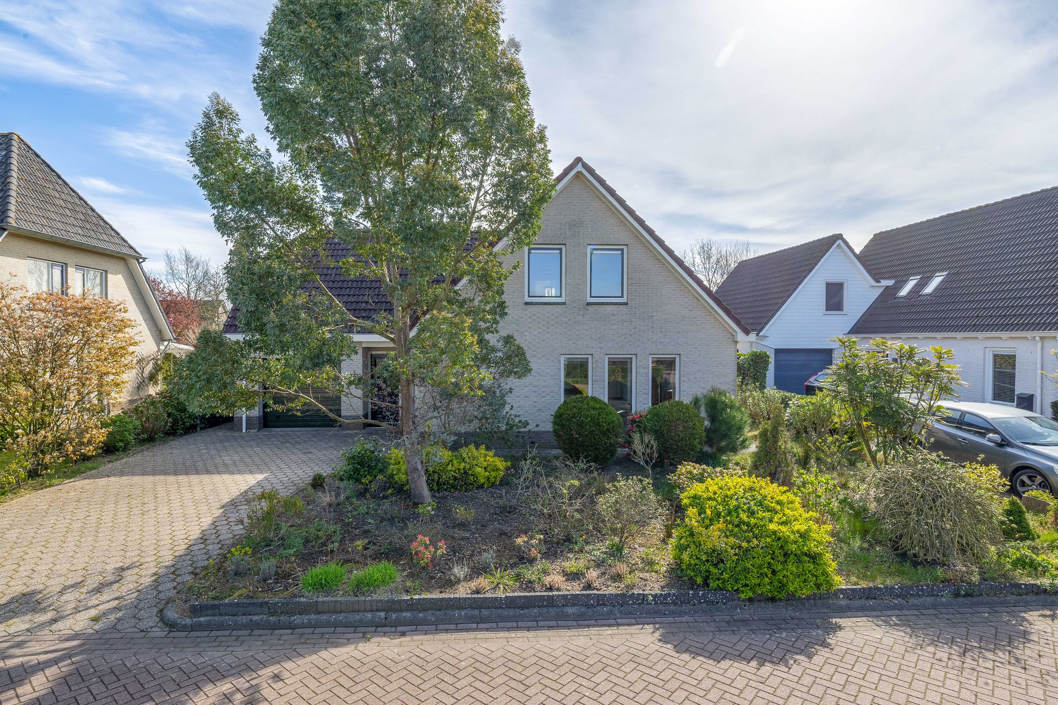 Foto 60 van Korenbloemweg 14