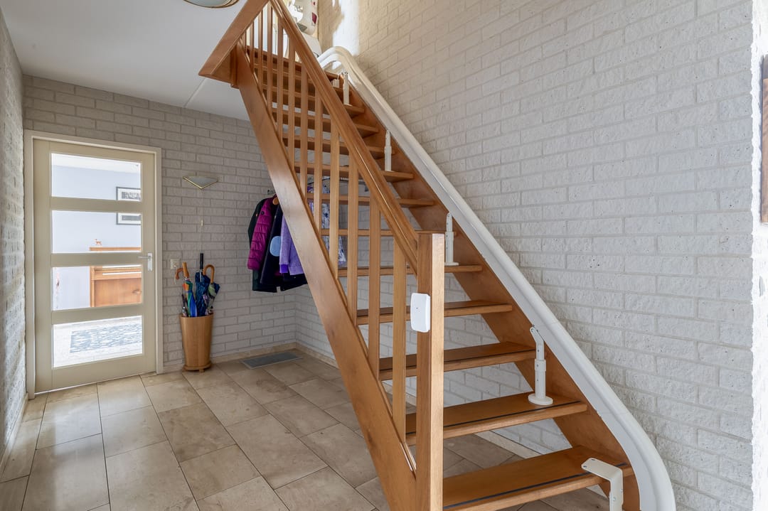 Foto 37 van Korenbloemweg 14