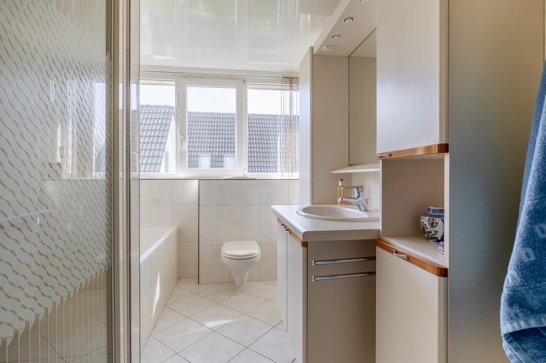 Foto 46 van Korenbloemweg 14