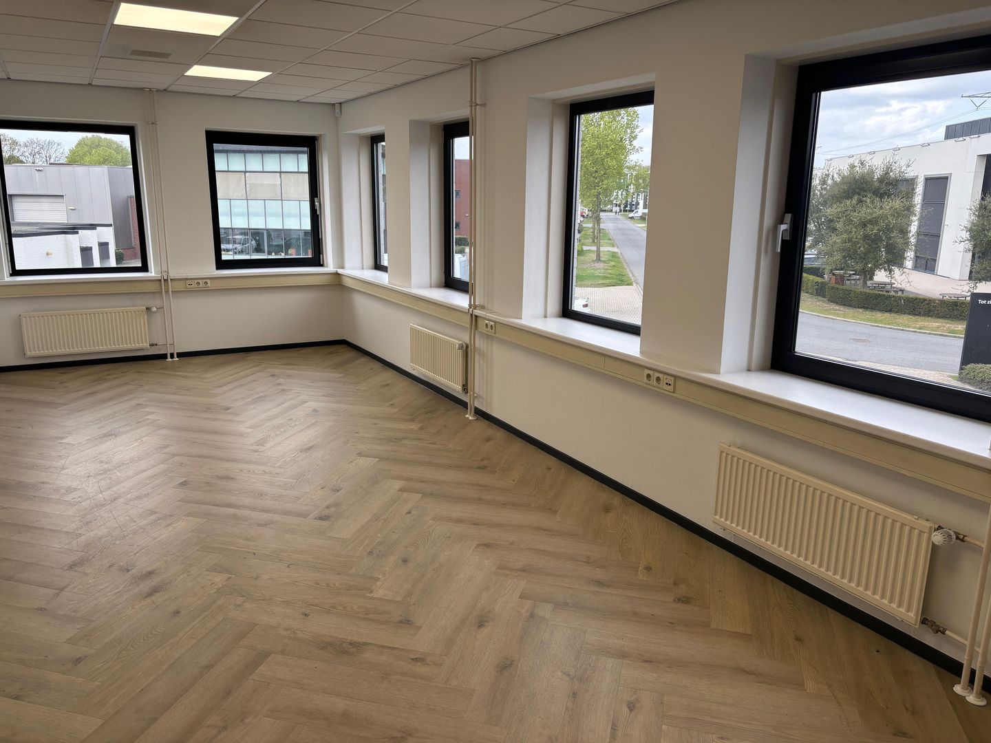 View photo 4 of Keizersveld 47-A