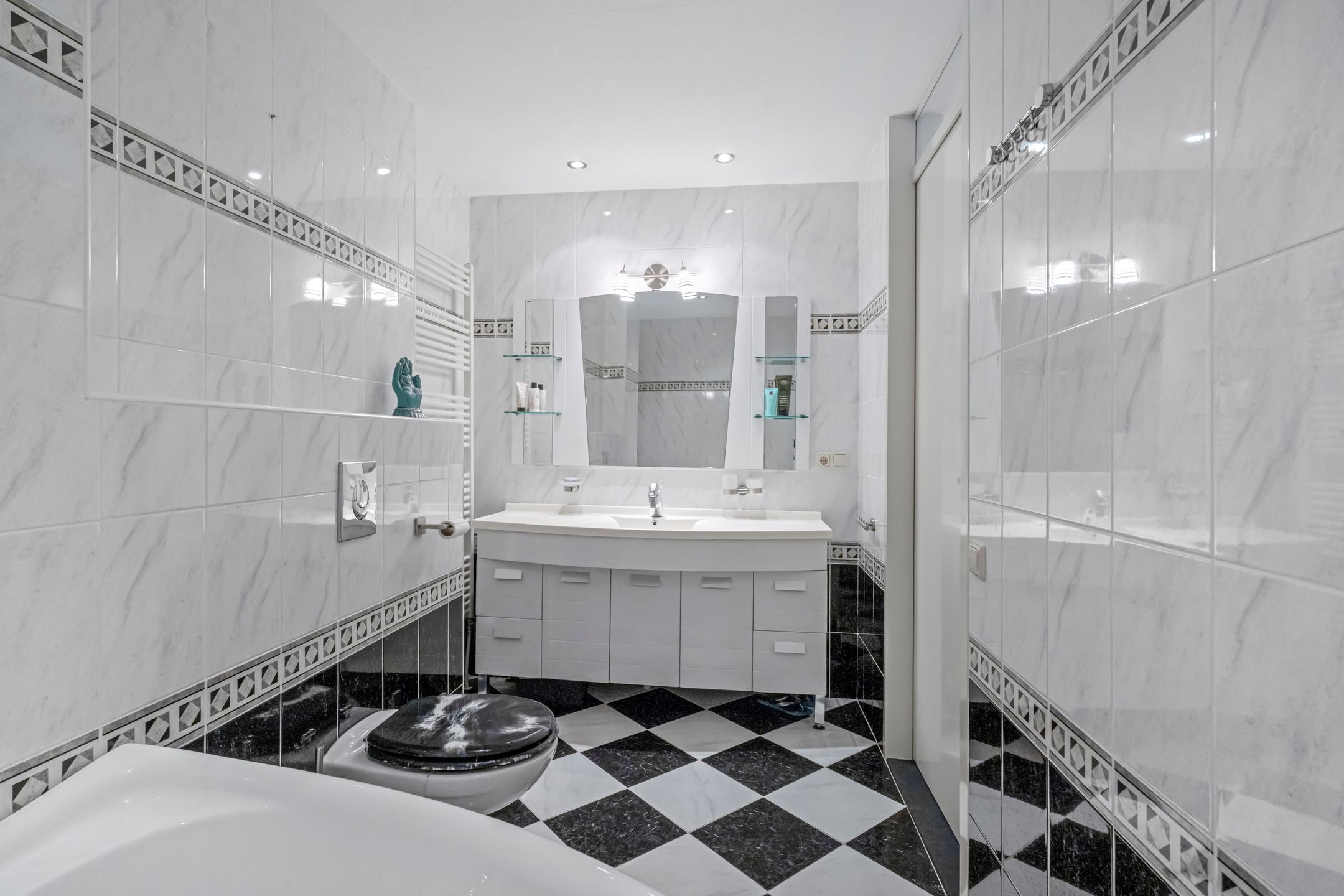 Photo 18 of Ledastraat 19