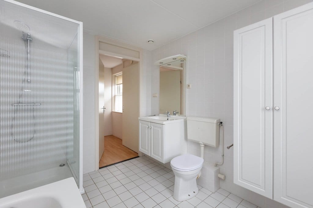 Photo 16 of dokter Eshuisstraat 2