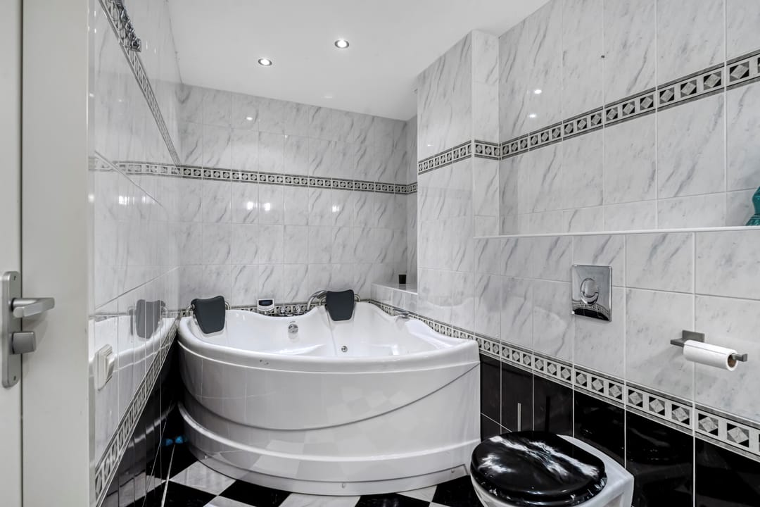 Photo 17 of Ledastraat 19