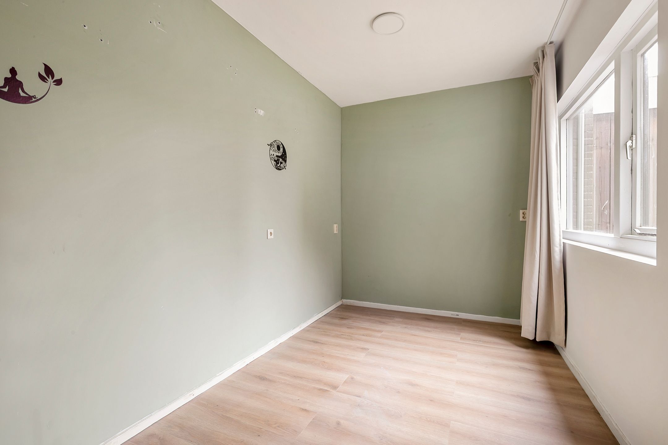 Foto 12 van Delfzijlstraat 125