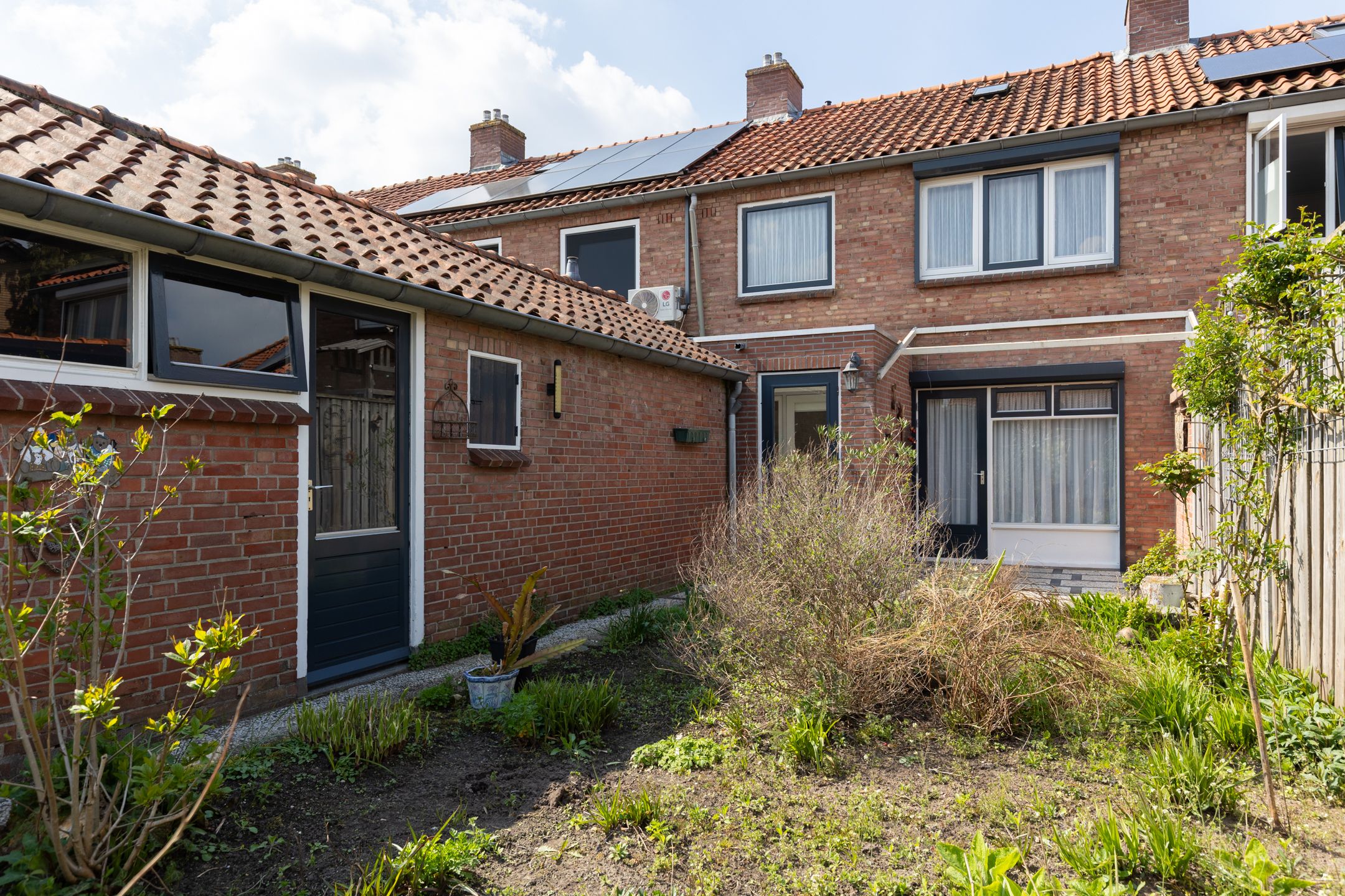 Photo 30 of Hugo de Grootstraat 5