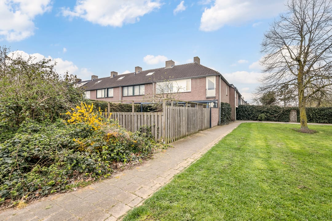 Foto 17 van Delfzijlstraat 125