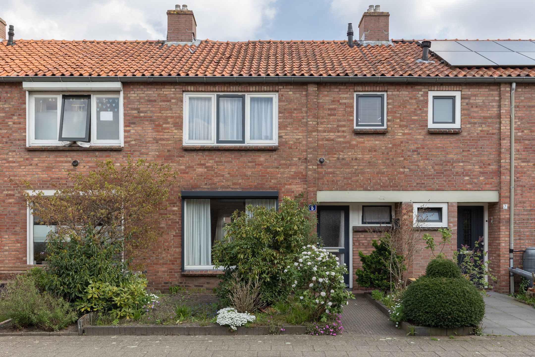 Photo 42 of Hugo de Grootstraat 5