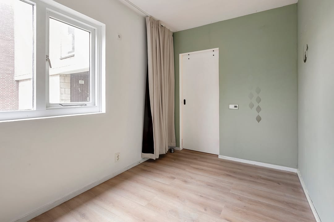 Foto 13 van Delfzijlstraat 125