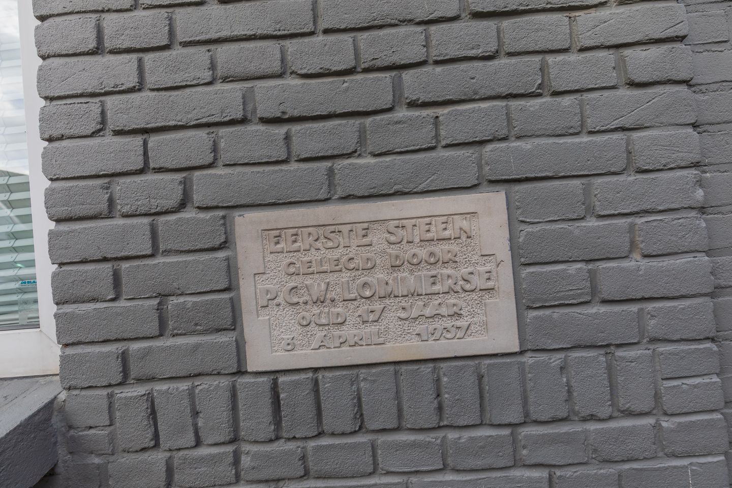 View photo 5 of Haarlemmerstraat 5