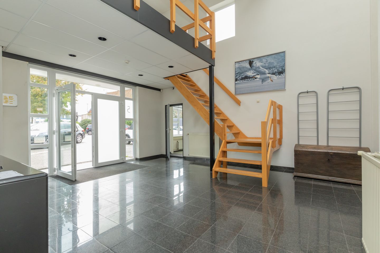 View photo 4 of Haarlemmerstraat 5