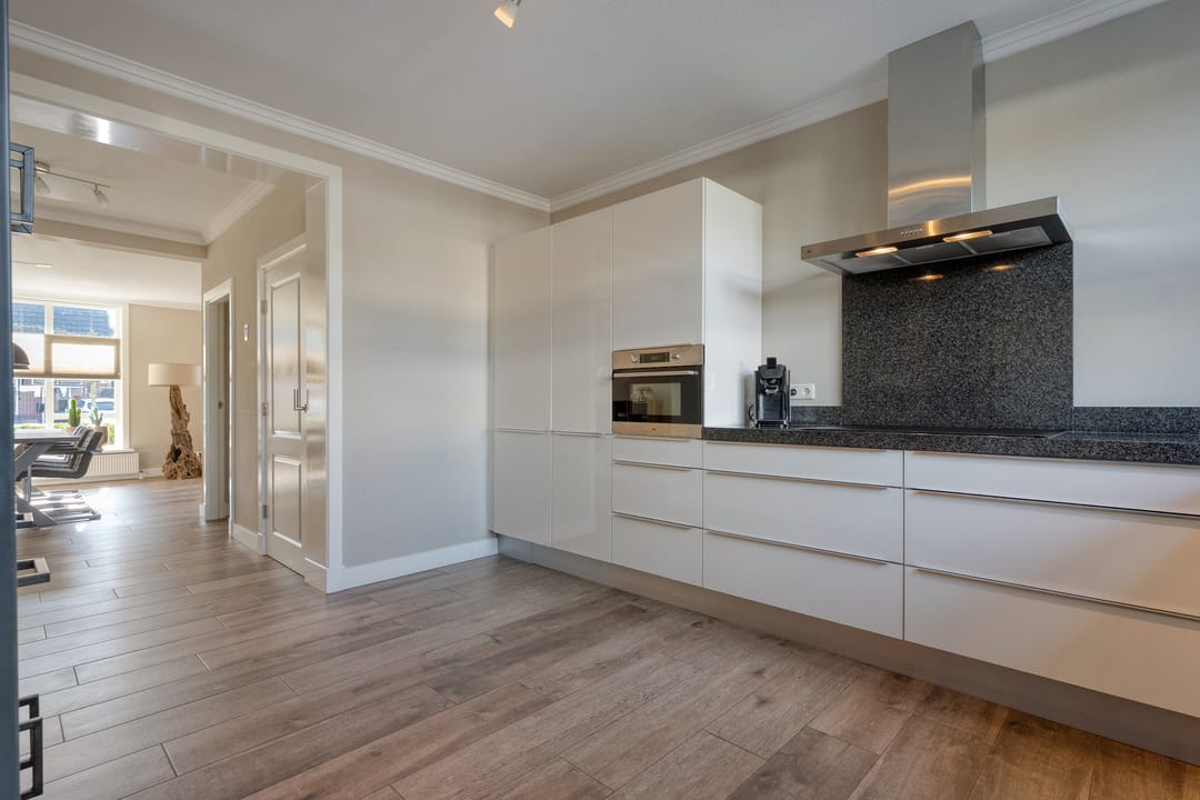 Foto 11 van Albergerweg 9