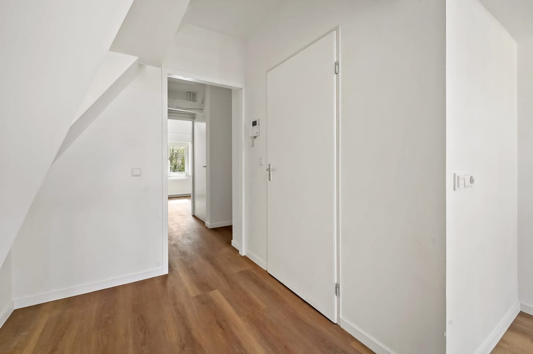 Photo 11 of Herderinnestraat 6