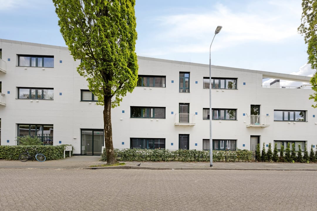 Foto 2 van Le Sage ten Broeklaan 9-27