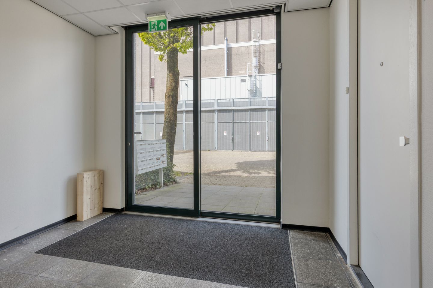 Foto 5 van Le Sage ten Broeklaan 9-27