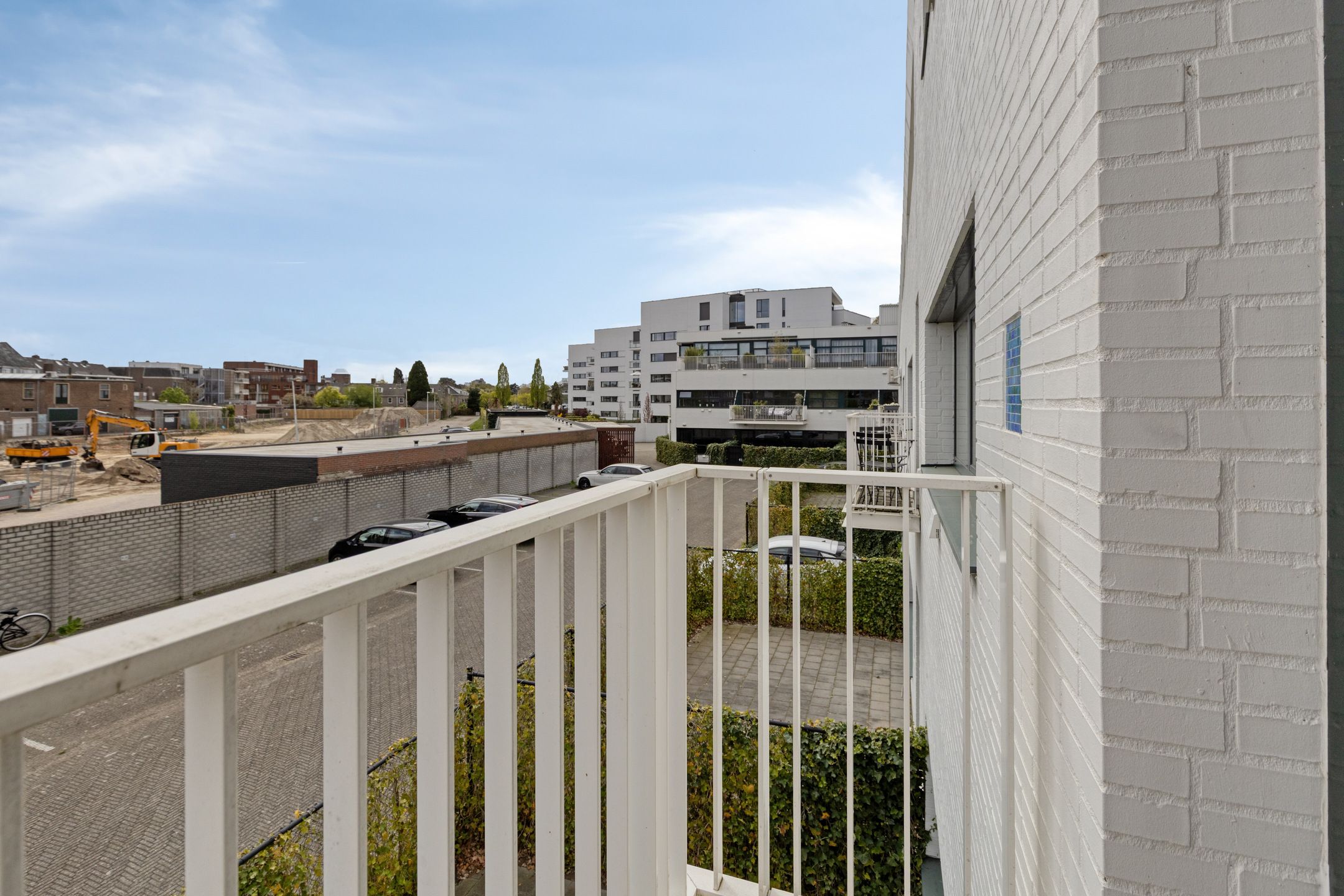 Foto 3 van Le Sage ten Broeklaan 9-27