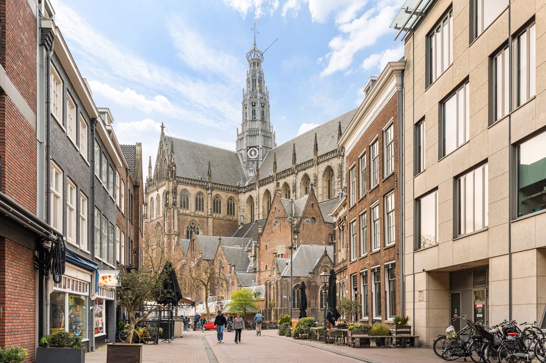 Photo 31 of Bakenesserstraat 27-E