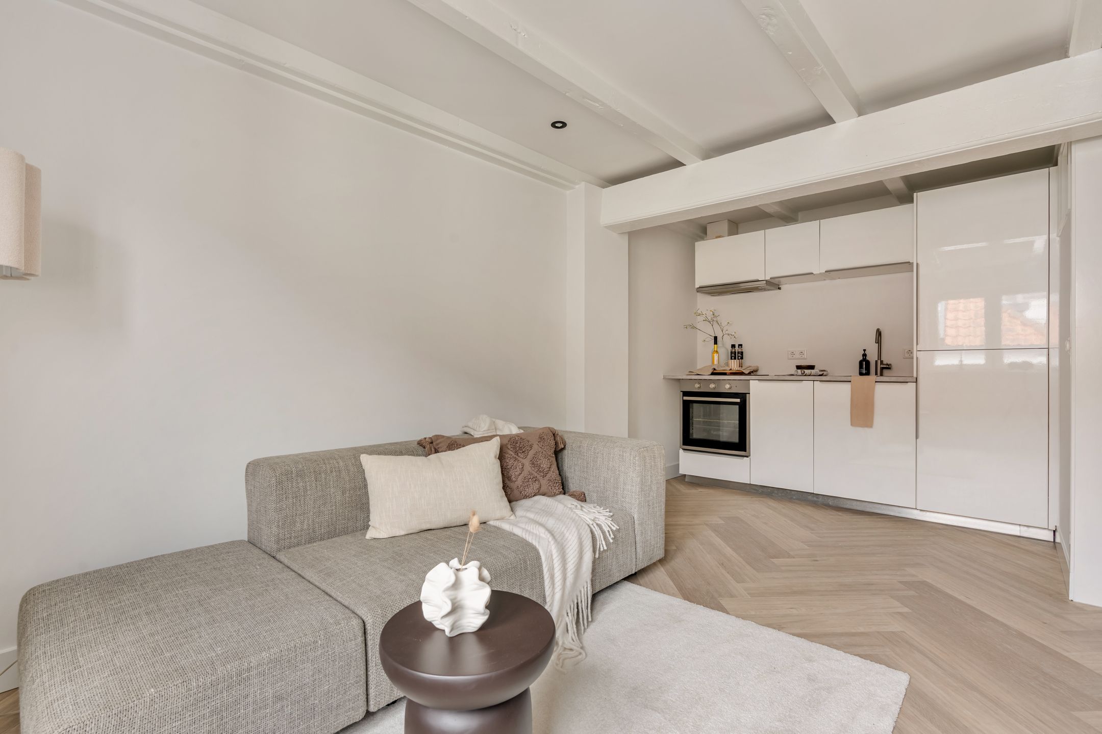 Photo 9 of Bakenesserstraat 27-E