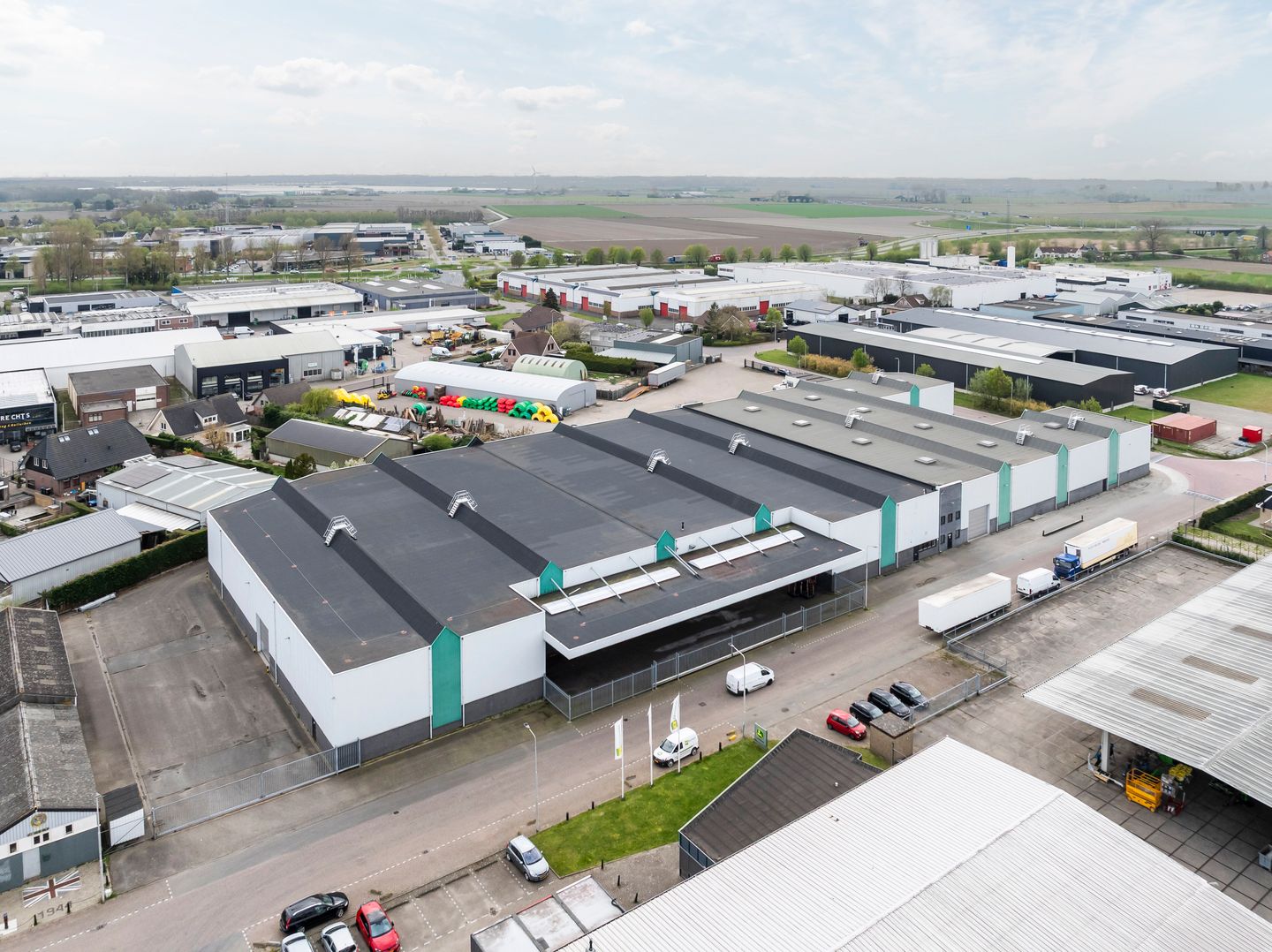 Bekijk foto 2 van Mosquitostraat 7