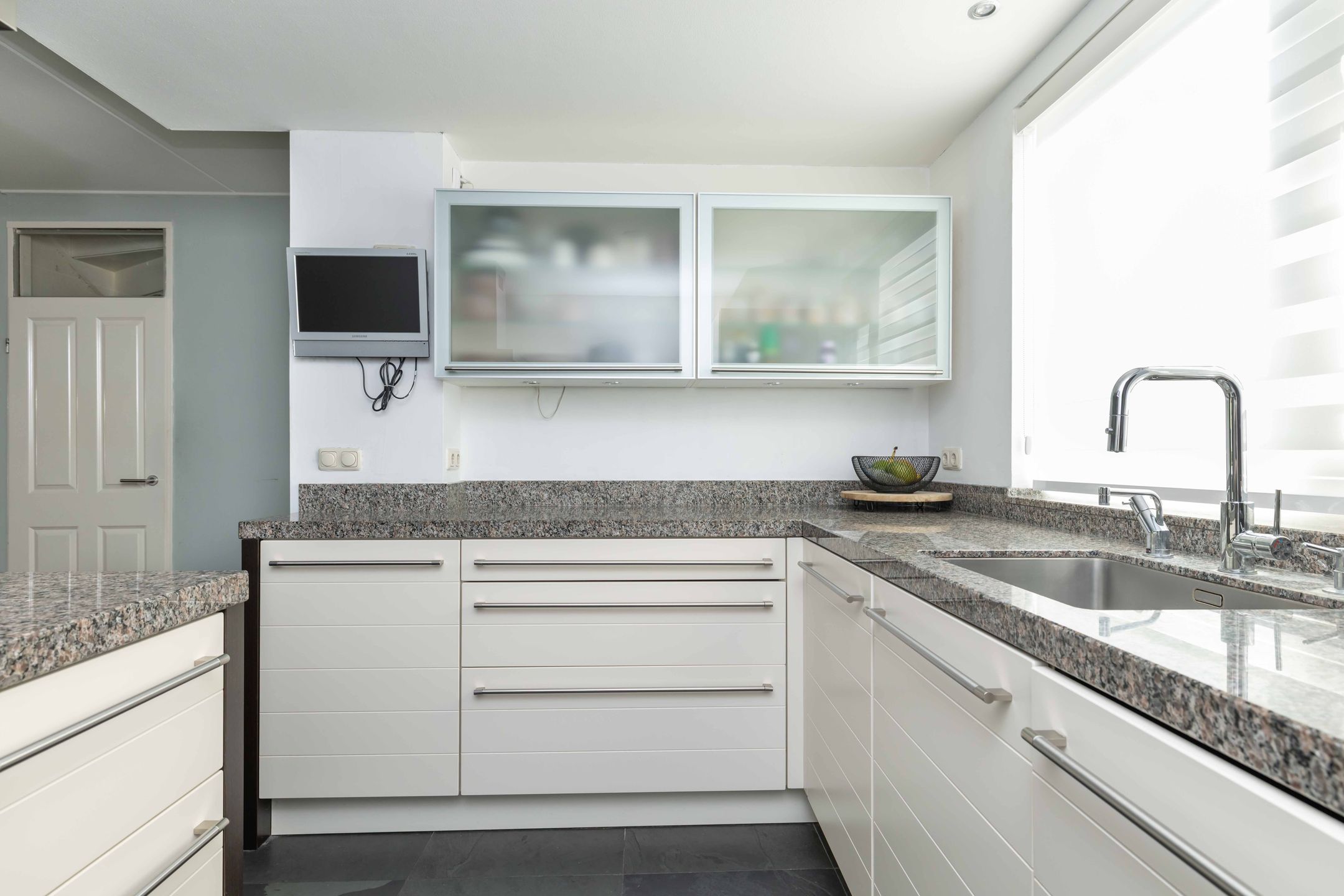 Foto 15 van Eykmanhof 47